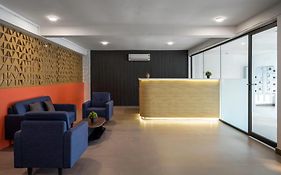 Wandr Hotel Golf Course Road, Near Cyber City, Gurugram
